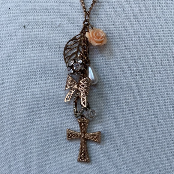 Long older charm style necklace with clusters of dangles - Picture 2 of 5